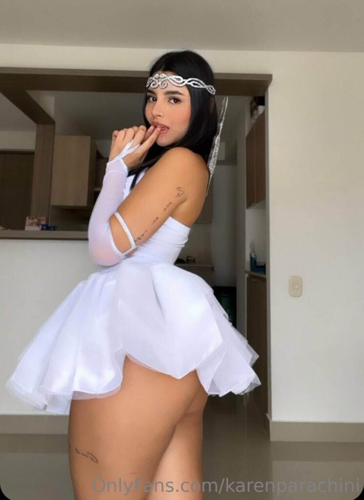 KAREN PARACHINI ONLYFANS – COLOMBIANA COJIDA A MEDIA NOCHE